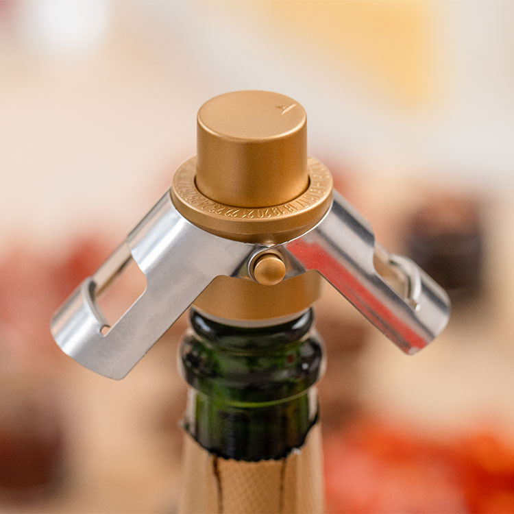 Champagne Cork with Pump