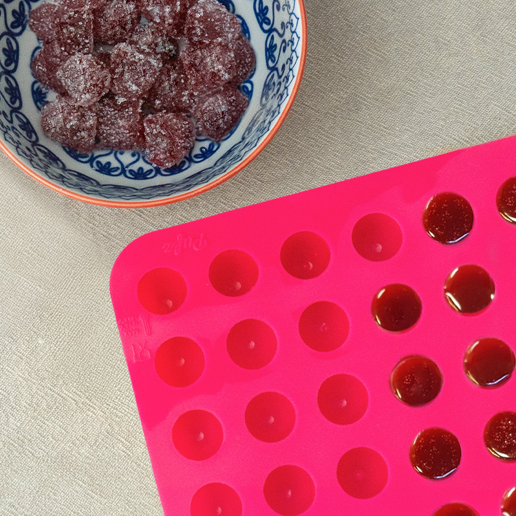 Raspberry-shaped jelly mould in silicon