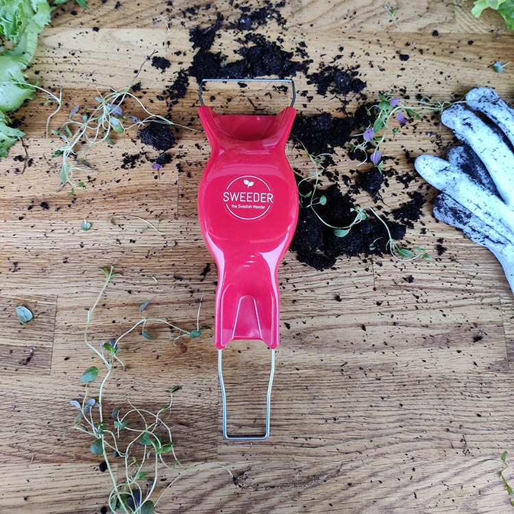 Ergonomic weeder