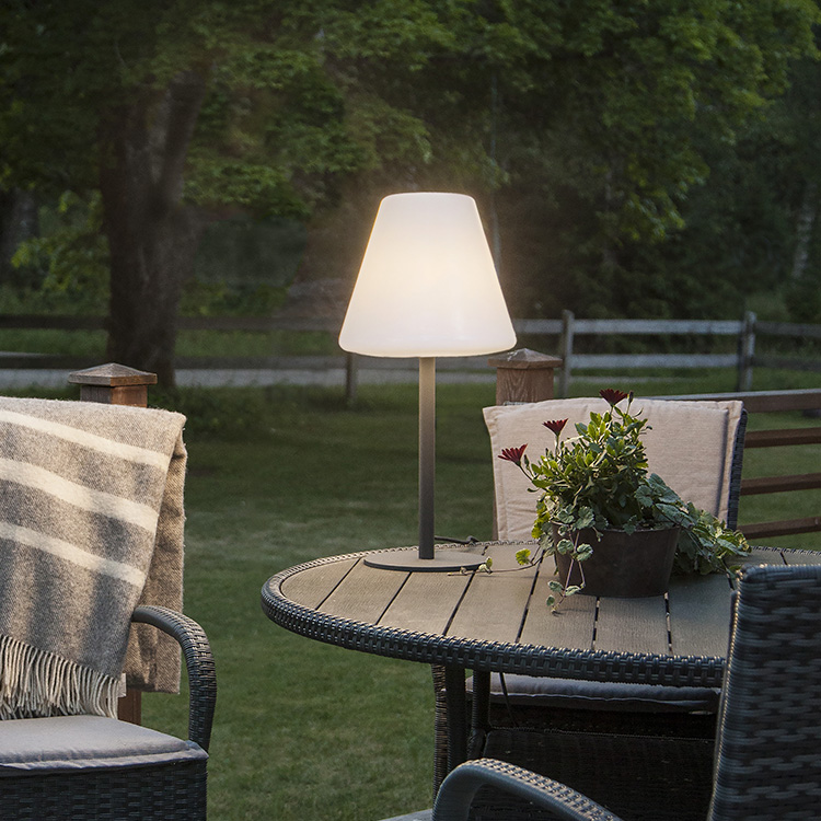 Outdoor store table lamps