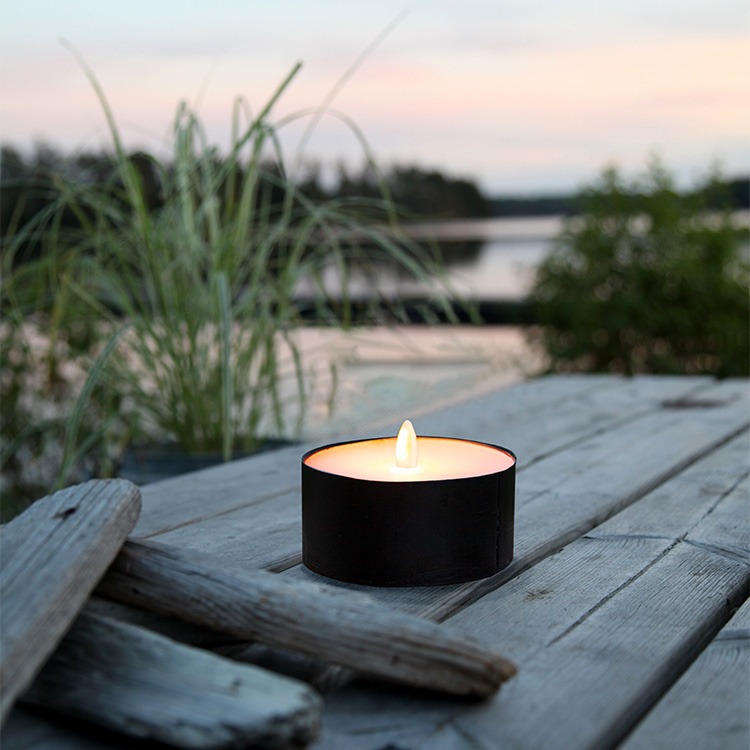 Battery-Powered Garden Candle