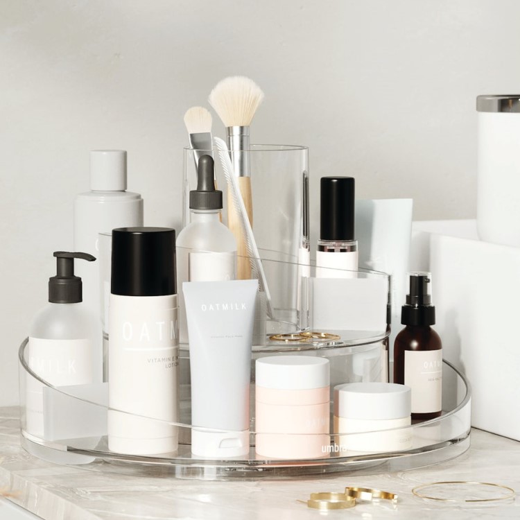 Rotating makeup organizer