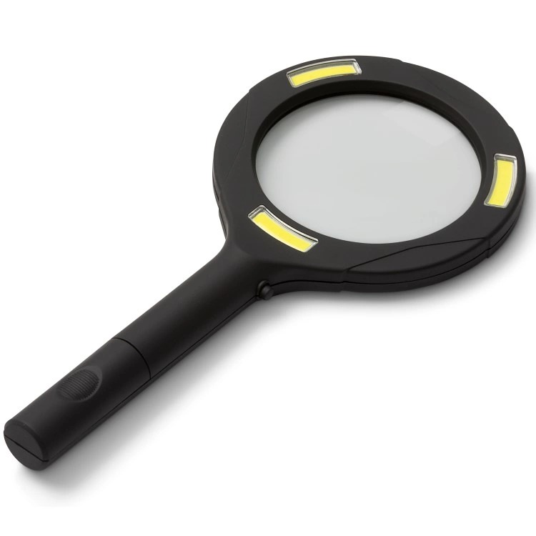 Magnifying glass with LED lights