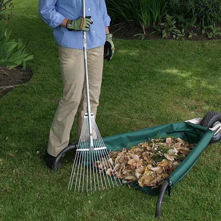 Collapsible wheelbarrow