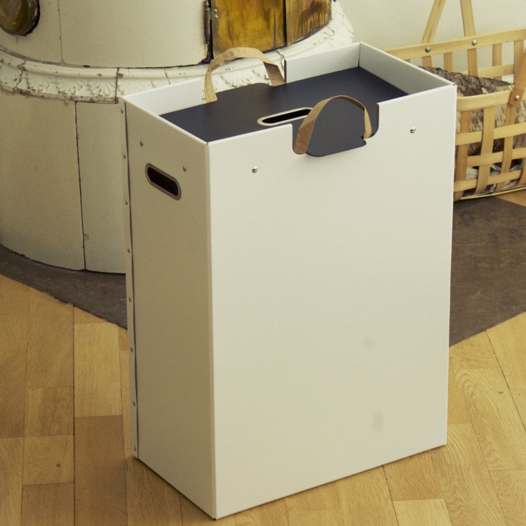 Recycling sorting box