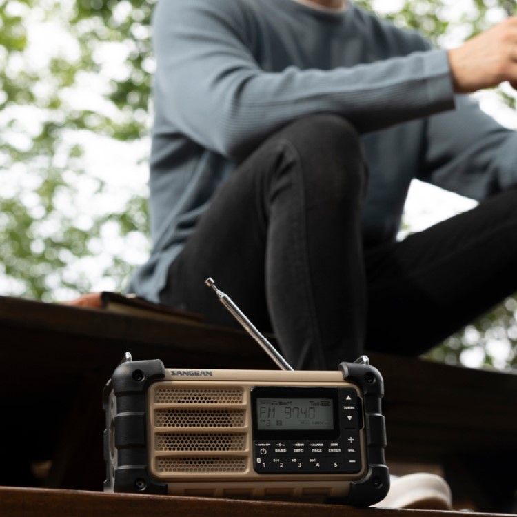 Survival radio FM/AM Pro