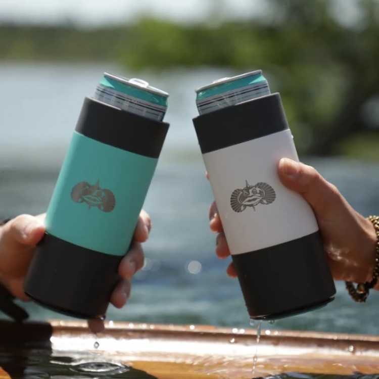 Spill-proof can cooler