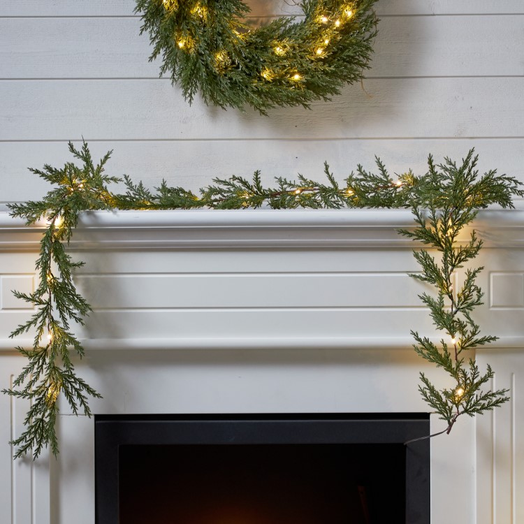 Christmas garland for outdoor use