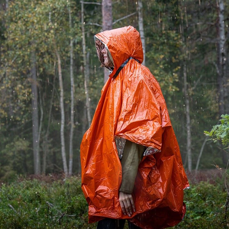 Emergency poncho