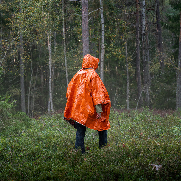 Emergency poncho