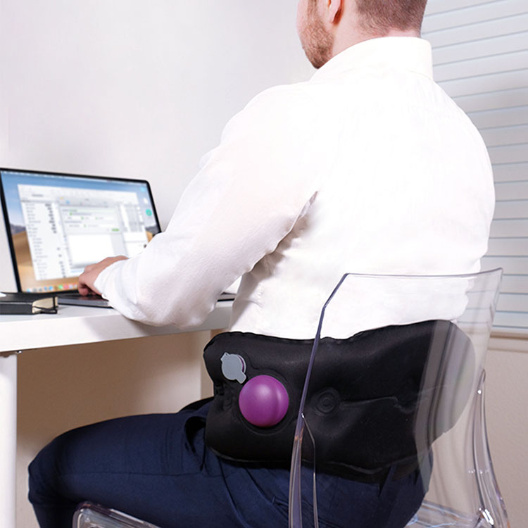 Inflatable lumbar support