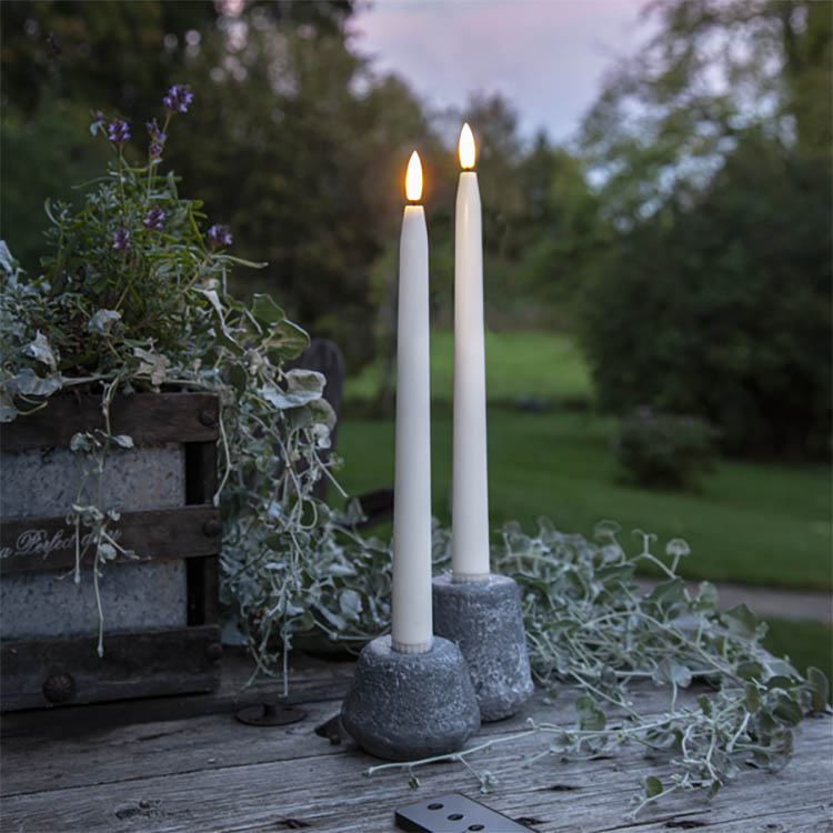 Battery-powered outdoor candles 2-pack