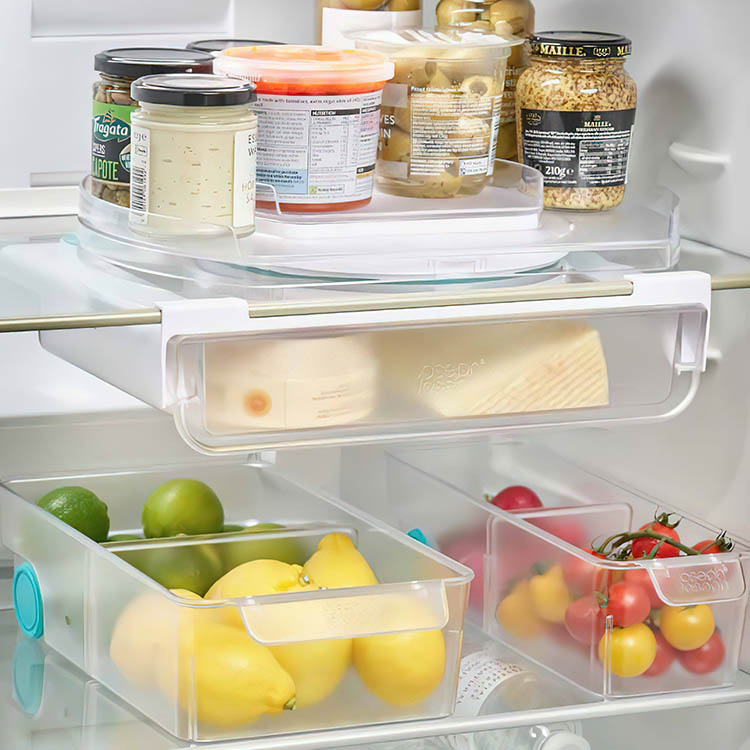 Storage drawer for the fridge