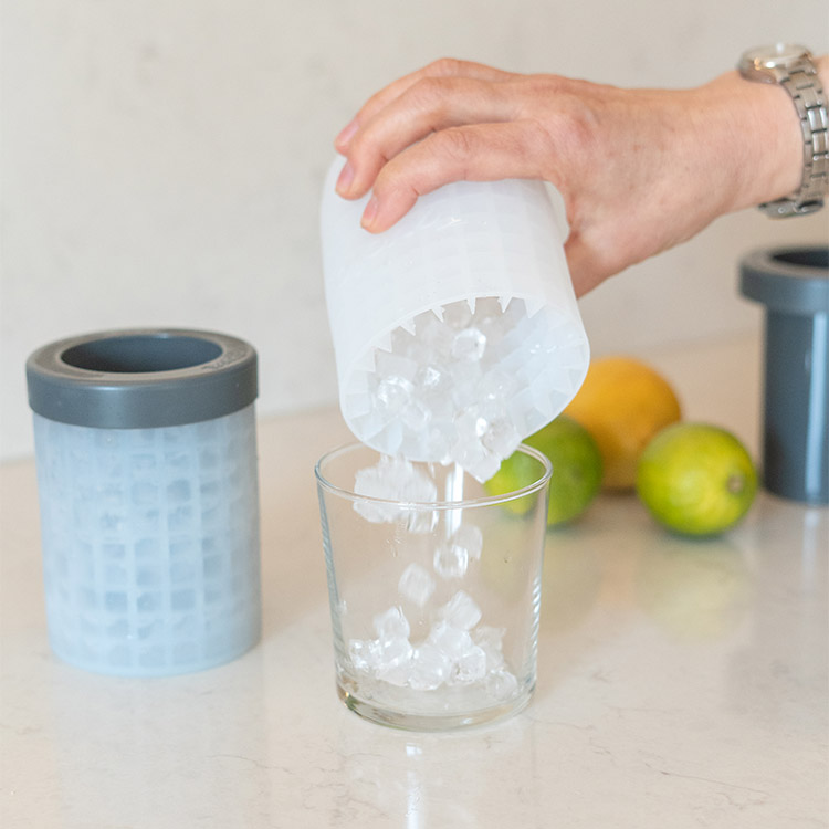 Round ice mould for small ice cubes 2-pack