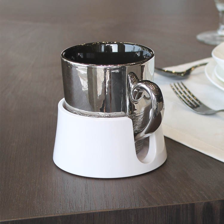 Cup holder for tables