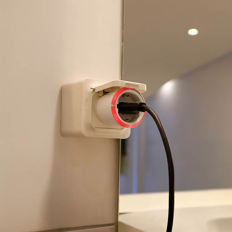 Timer for electrical outlets, Capidi