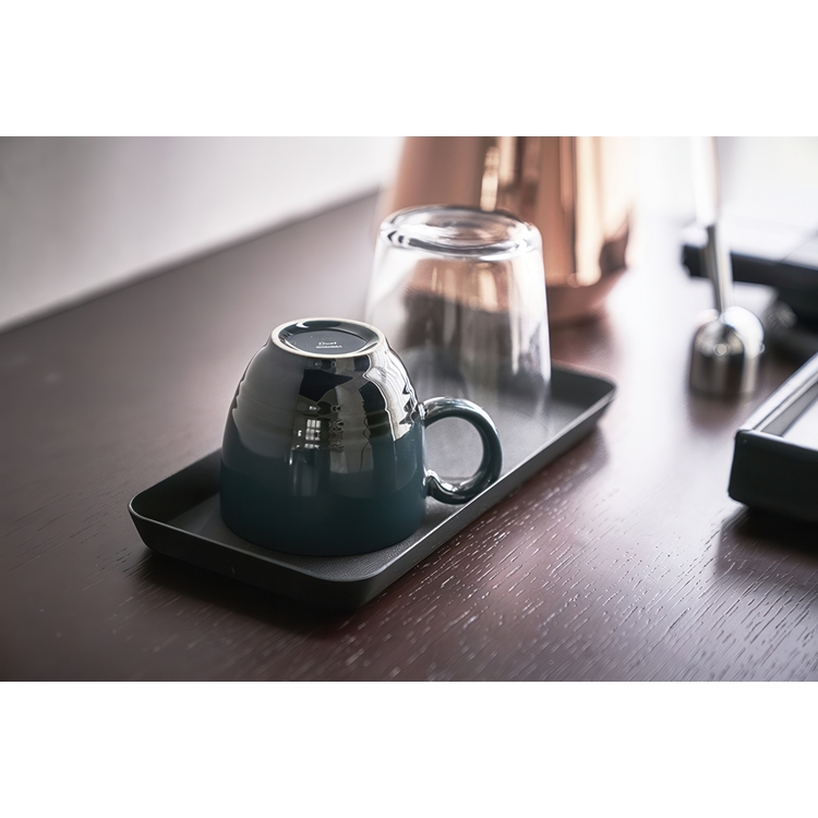 Storage tray in metal, TOWER AMENITY TRAY, 22 x 10 x H 1,5 cm, Yamazaki